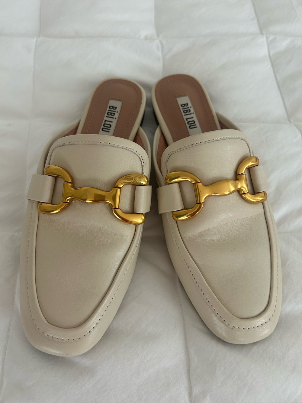 Cream Leather Mule with Gold Horsebit